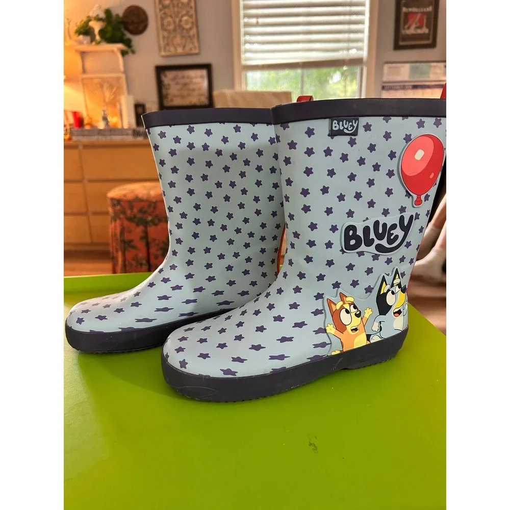 Bluey Bingo Kids Rain Boots Light Blue Purple Stars Rubber Wellies Size 13/1